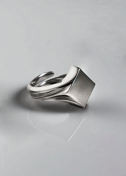 Helix Star Signet