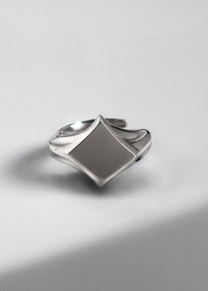 Helix Star Signet