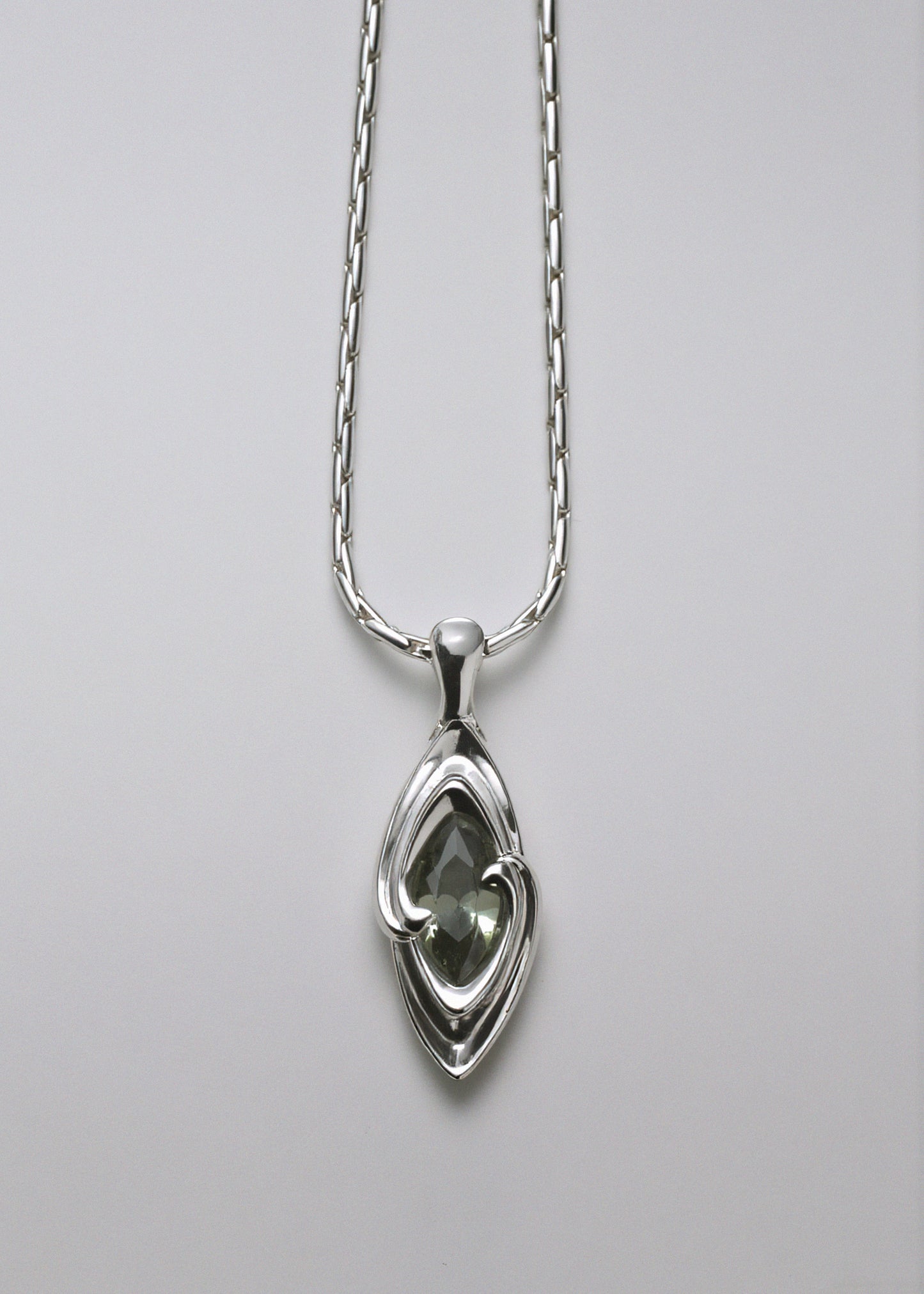 The Ascend Necklace